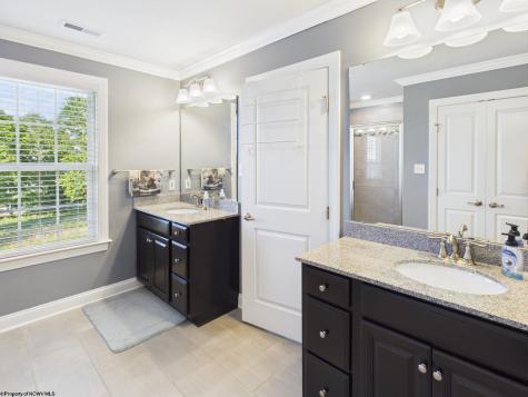 90 Falling Water Lane Morgantown WV 26508