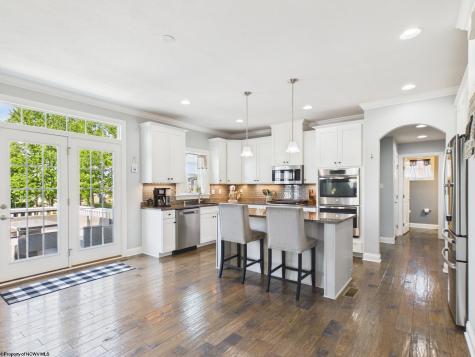 90 Falling Water Lane Morgantown WV 26508