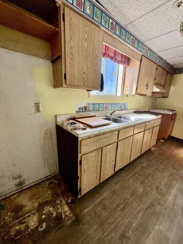 1634 Pride Avenue Clarksburg WV 26301