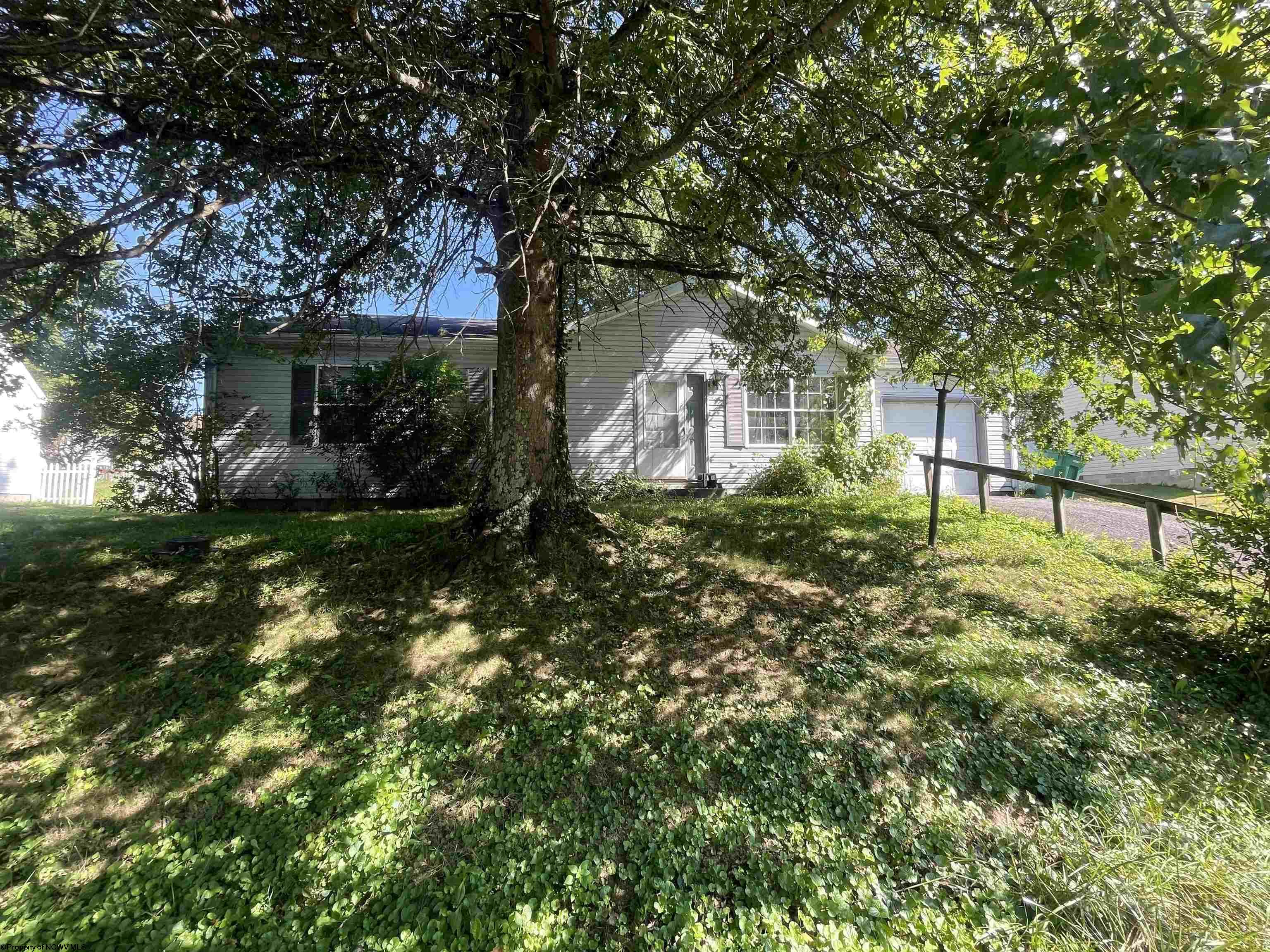 184 Fairfax Drive Bridgeport WV 26330