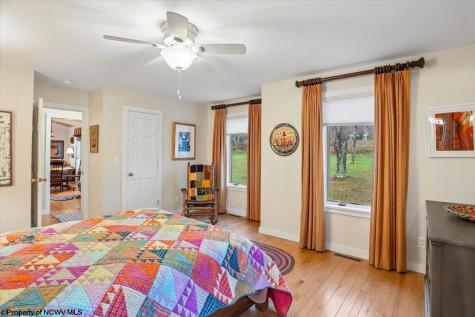 28 Pancake Lane Davis WV 26260