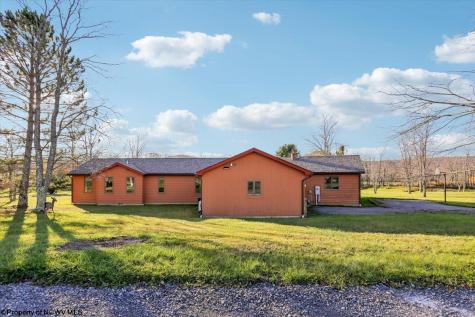 28 Pancake Lane Davis WV 26260