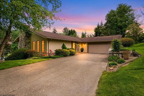 2 Ridge Place Morgantown WV 26505