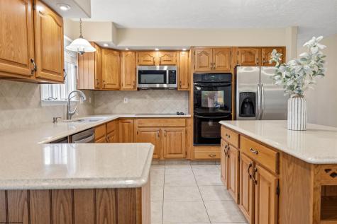 1209 Rolling Hills Drive Morgantown WV 26508