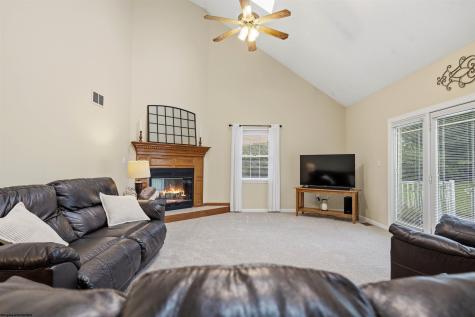 1209 Rolling Hills Drive Morgantown WV 26508