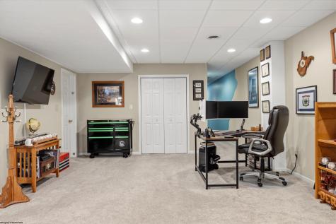 1209 Rolling Hills Drive Morgantown WV 26508