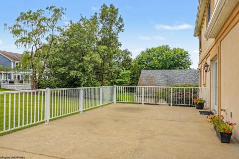 1209 Rolling Hills Drive Morgantown WV 26508