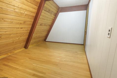 431 Valley Falls Road Fairmont WV 26554