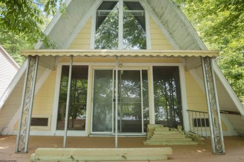 431 Valley Falls Road Fairmont WV 26554