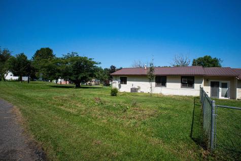 1617 Russell Court Fairmont WV 26554