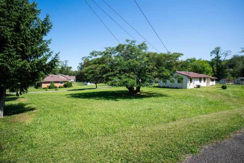 1617 Russell Court Fairmont WV 26554