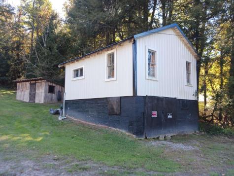 2284 Gaines Road Rock Cave WV 26234