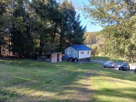 2284 Gaines Road Rock Cave WV 26234