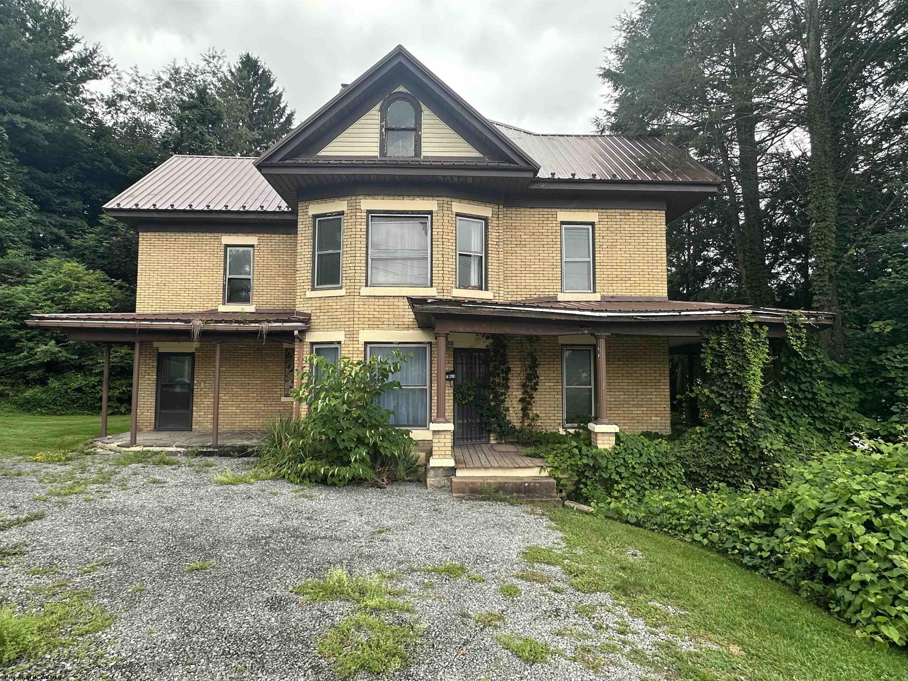 124 E Main Street Kingwood WV 26537