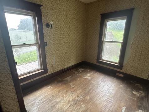 124 E Main Street Kingwood WV 26537