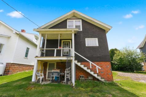 822 Main Street Addison PA 15411
