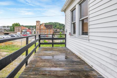 124 N Chestnut Street Clarksburg WV 26301