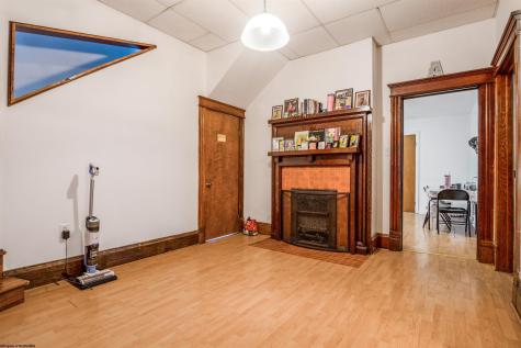 124 N Chestnut Street Clarksburg WV 26301