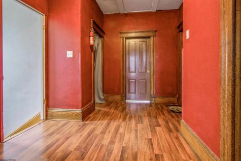 124 N Chestnut Street Clarksburg WV 26301
