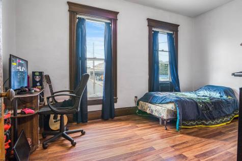 124 N Chestnut Street Clarksburg WV 26301