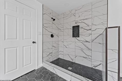 44 Edgehill Street Morgantown WV 26501