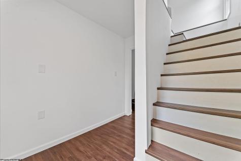 44 Edgehill Street Morgantown WV 26501