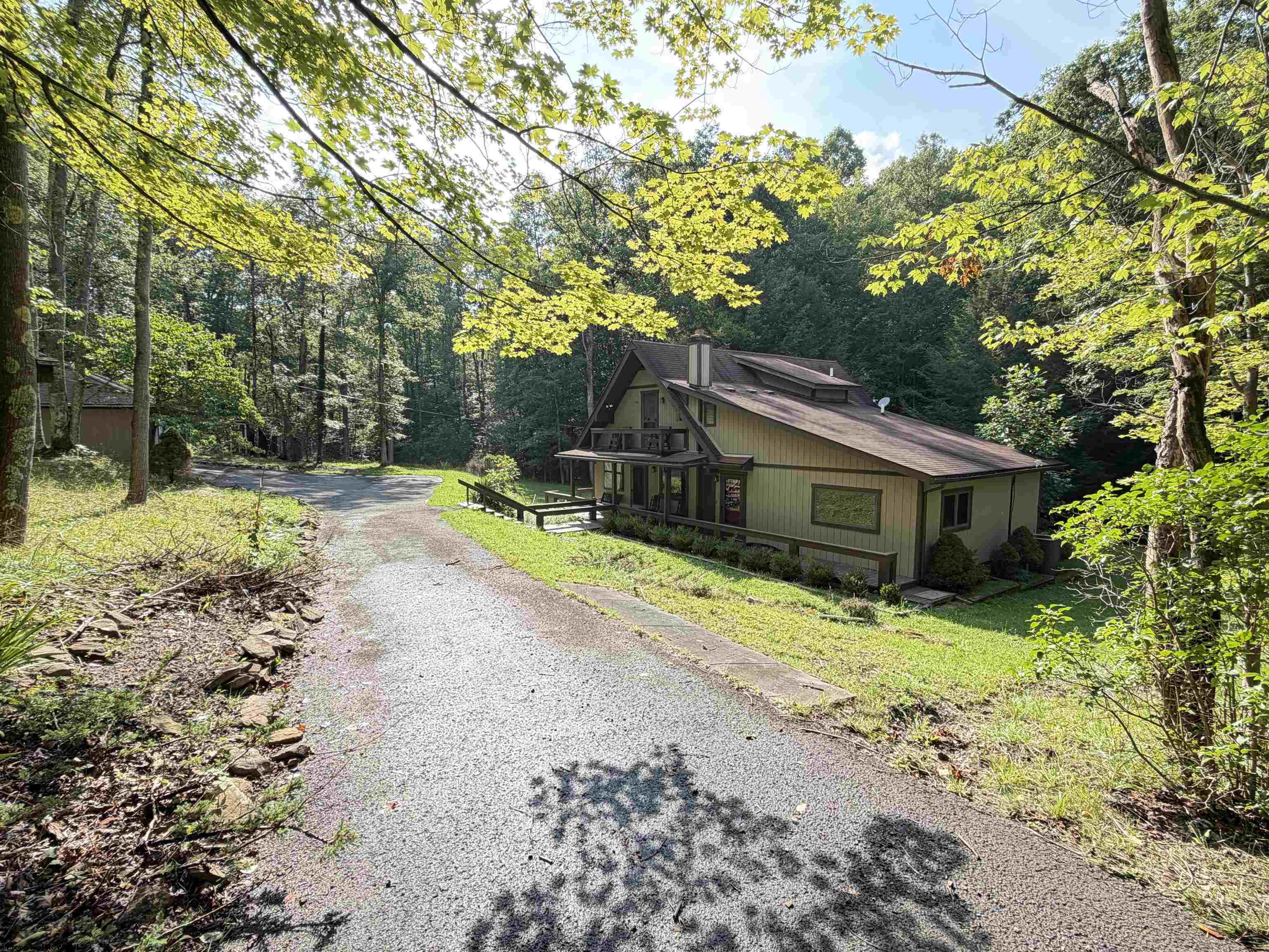 3940 Buckhannon Pike Coalton WV 26257
