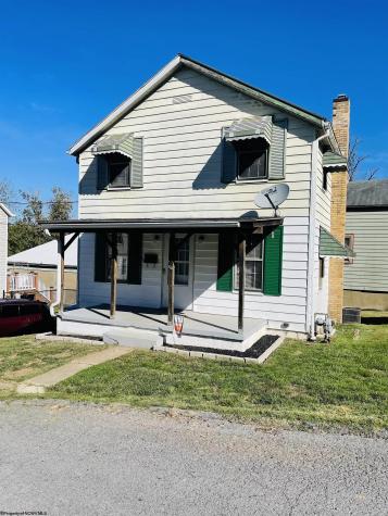 3 Hess Court Fairmont WV 26554