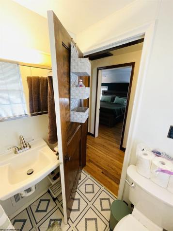 3 Hess Court Fairmont WV 26554