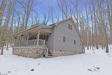 347 Windflower Drive Terra Alta WV 26764