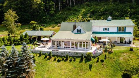 463 Slab Camp Road Independence WV 26374