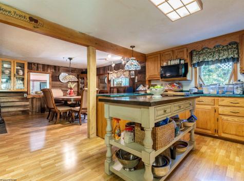 463 Slab Camp Road Independence WV 26374