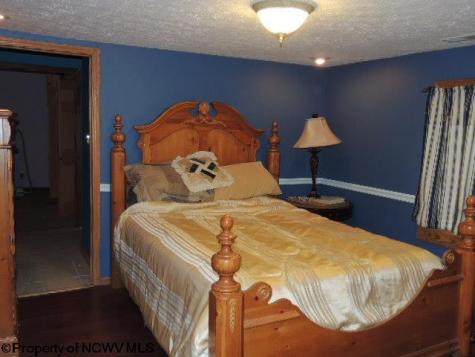 463 Slab Camp Road Independence WV 26374