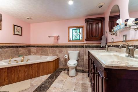 463 Slab Camp Road Independence WV 26374