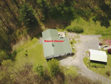 463 Slab Camp Road Independence WV 26374