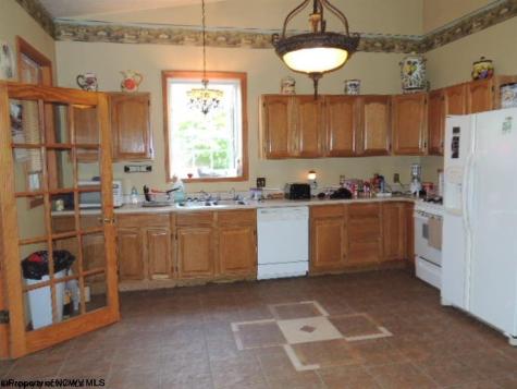 463 Slab Camp Road Independence WV 26374