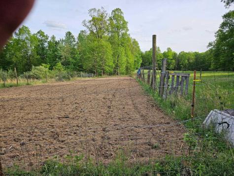 463 Slab Camp Road Independence WV 26374