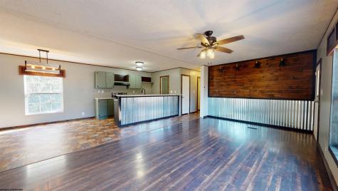 1289 Turner Road Grafton WV 26354