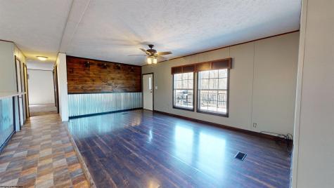 1289 Turner Road Grafton WV 26354