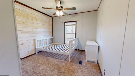 1289 Turner Road Grafton WV 26354