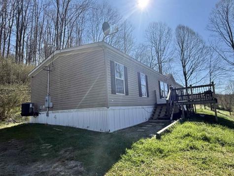 1289 Turner Road Grafton WV 26354
