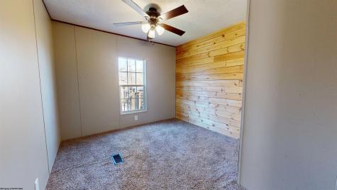 1289 Turner Road Grafton WV 26354