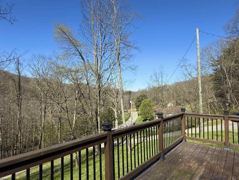 1289 Turner Road Grafton WV 26354