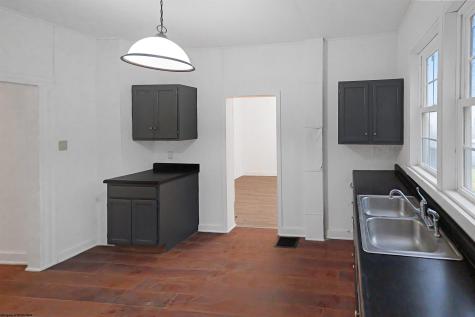 207 Willard Street Terra Alta WV 26764