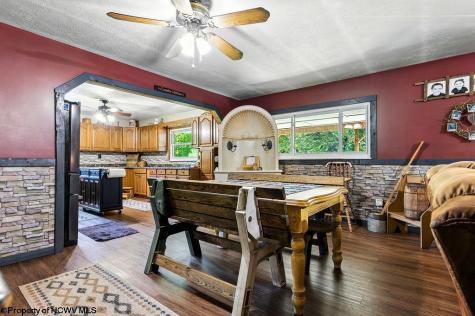 650 Sam Cavins Road West Union WV 26456