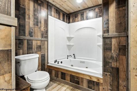 650 Sam Cavins Road West Union WV 26456