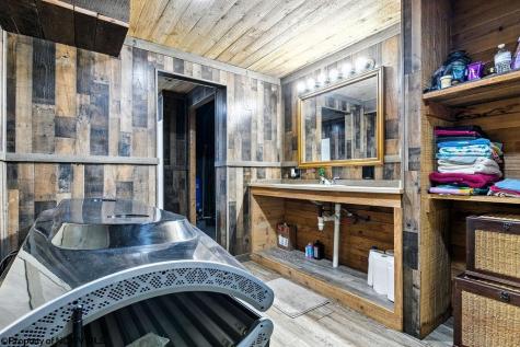 650 Sam Cavins Road West Union WV 26456