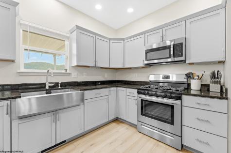 63 Ersel Street Hepzibah WV 26369