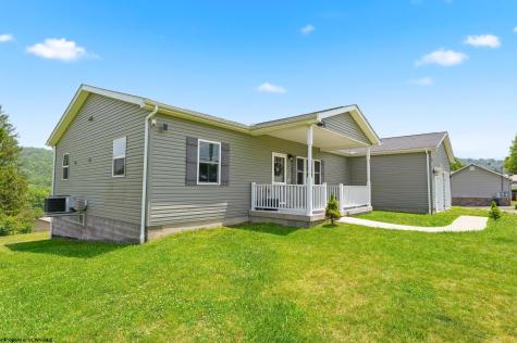 63 Ersel Street Hepzibah WV 26369