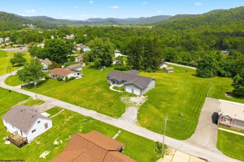 63 Ersel Street Hepzibah WV 26369
